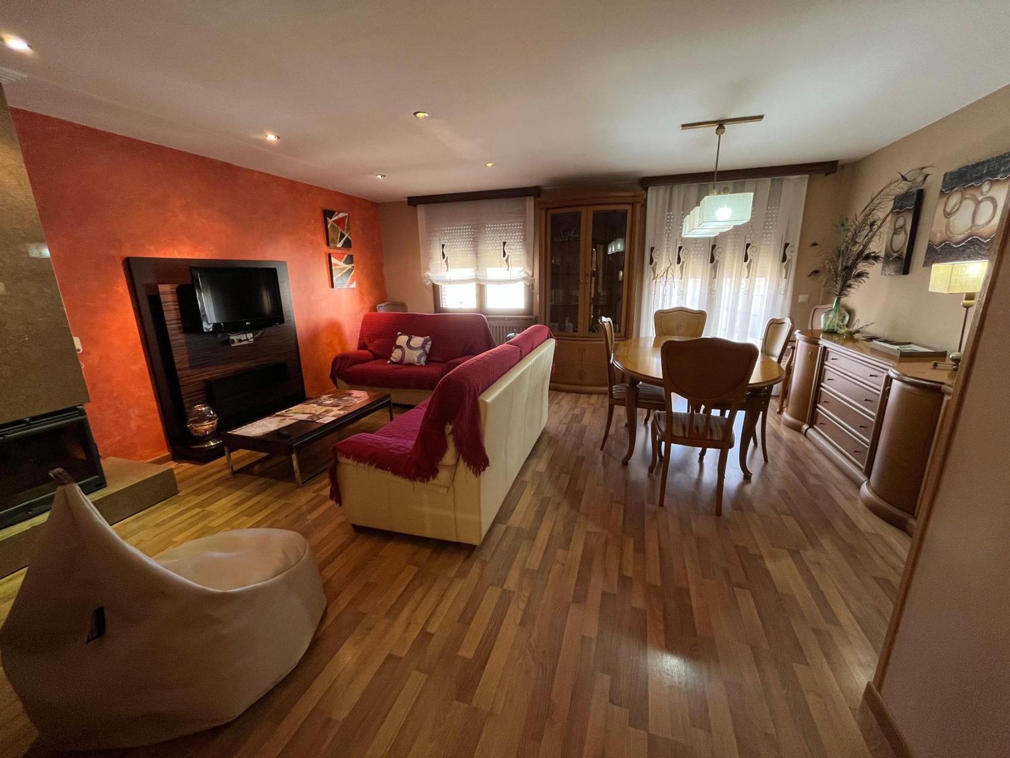 Casa La Parra En Teruel Holiday home Villastar